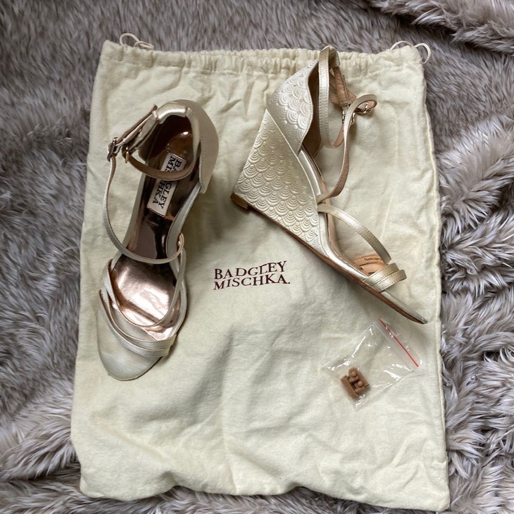 Badgley Mischka cream color Satin Wedge Heels in size 5